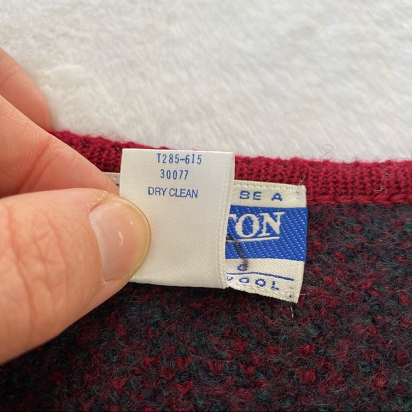 Pendleton 100% Virgin Wool Cardigan Sweater M - Picture 4 of 11